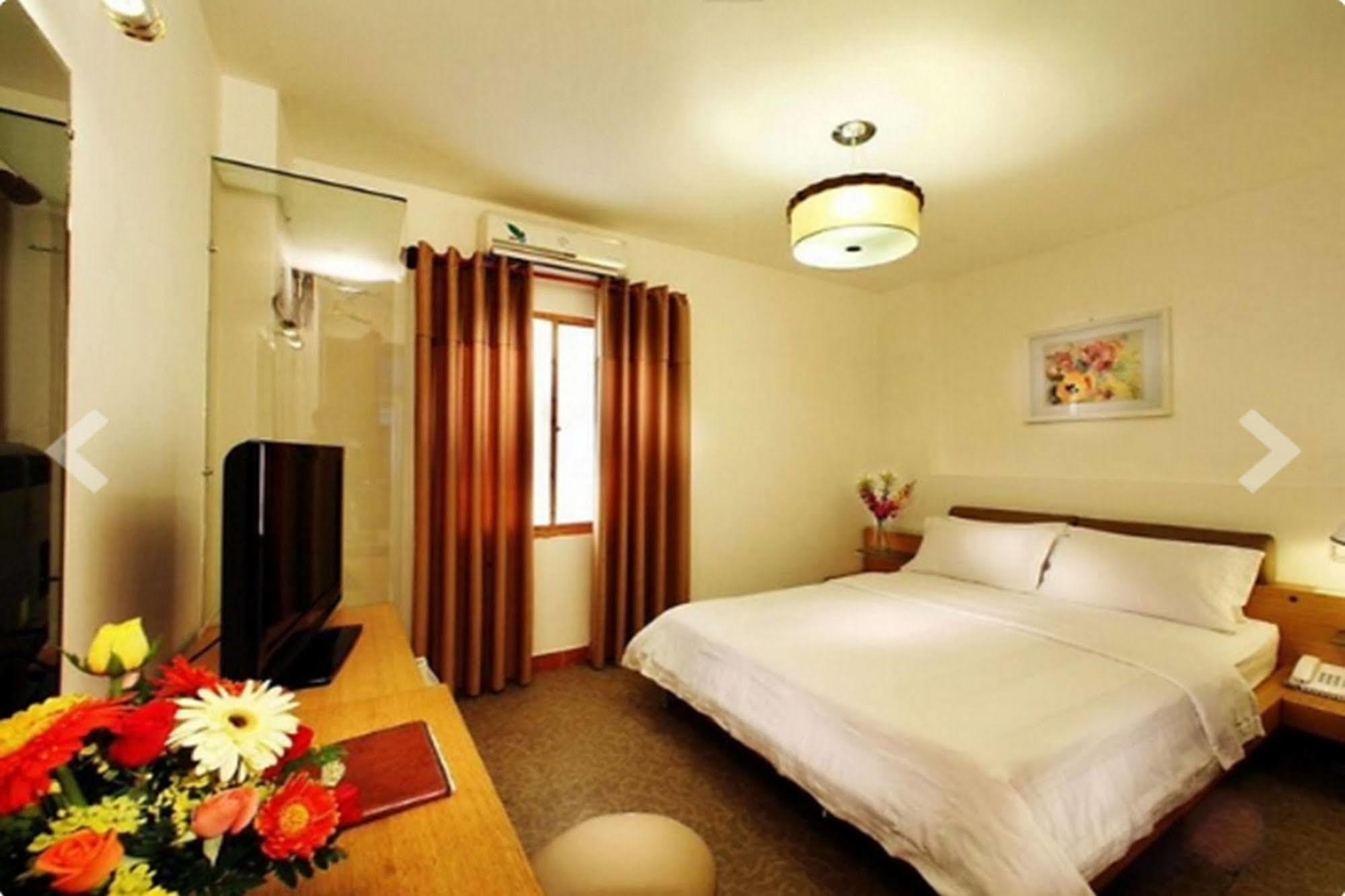 เอม โฮเต็ล ซีเล็คชั่น Hotel โฮจิมินห์ซิตี้ ภายนอก รูปภาพ